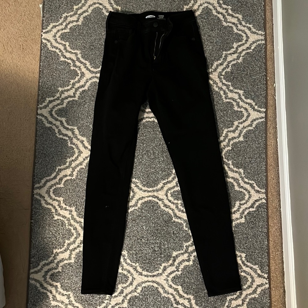 Old Navy Rockstar Super Skinny High Rise Jeans